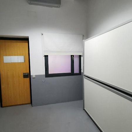 Traveller Box Hostel Sevilla Kültér fotó
