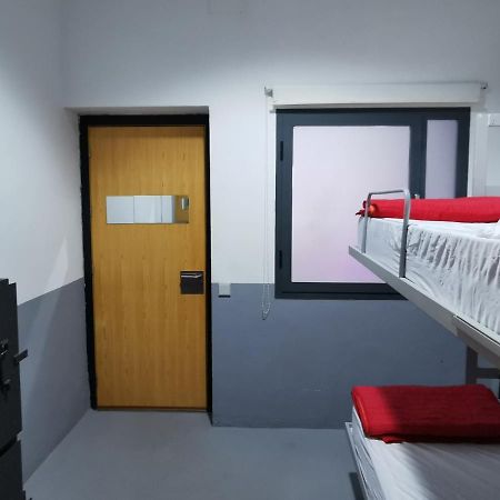 Traveller Box Hostel Sevilla Kültér fotó