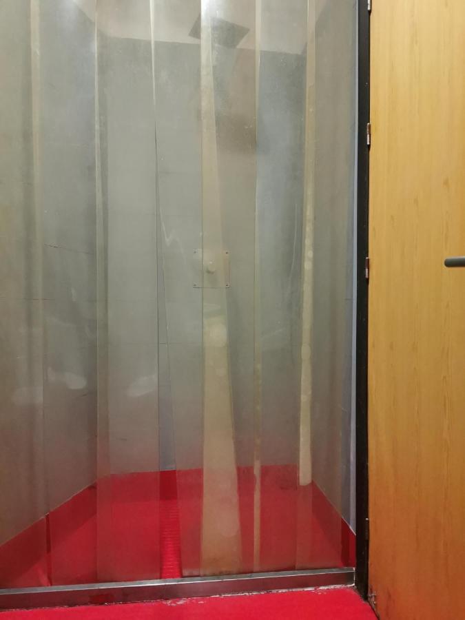 Traveller Box Hostel Sevilla Kültér fotó